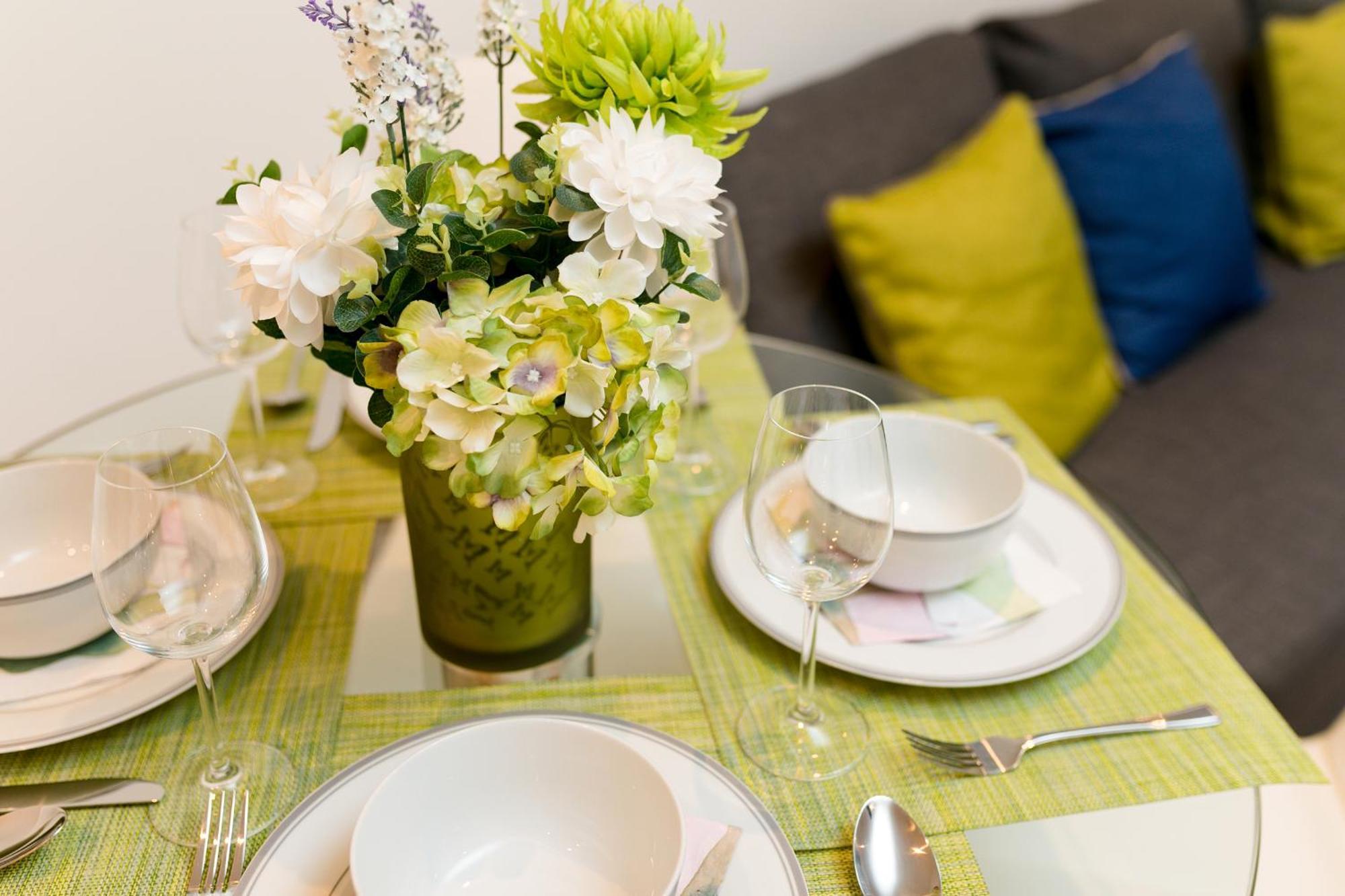 Skyvillion - Cozy Apartments In Enfield Town With Free Parking & Wifi Zewnętrze zdjęcie